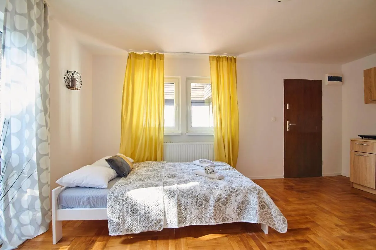 Regem Apartments Płońska Warschau 0*,  Polen